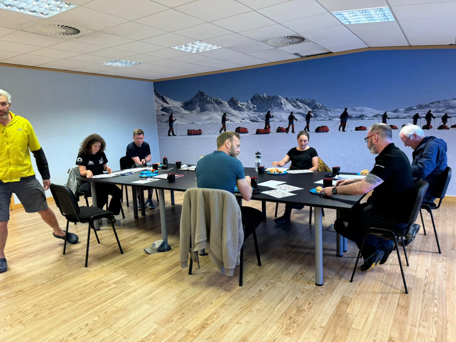 Polar HQ - Team selection